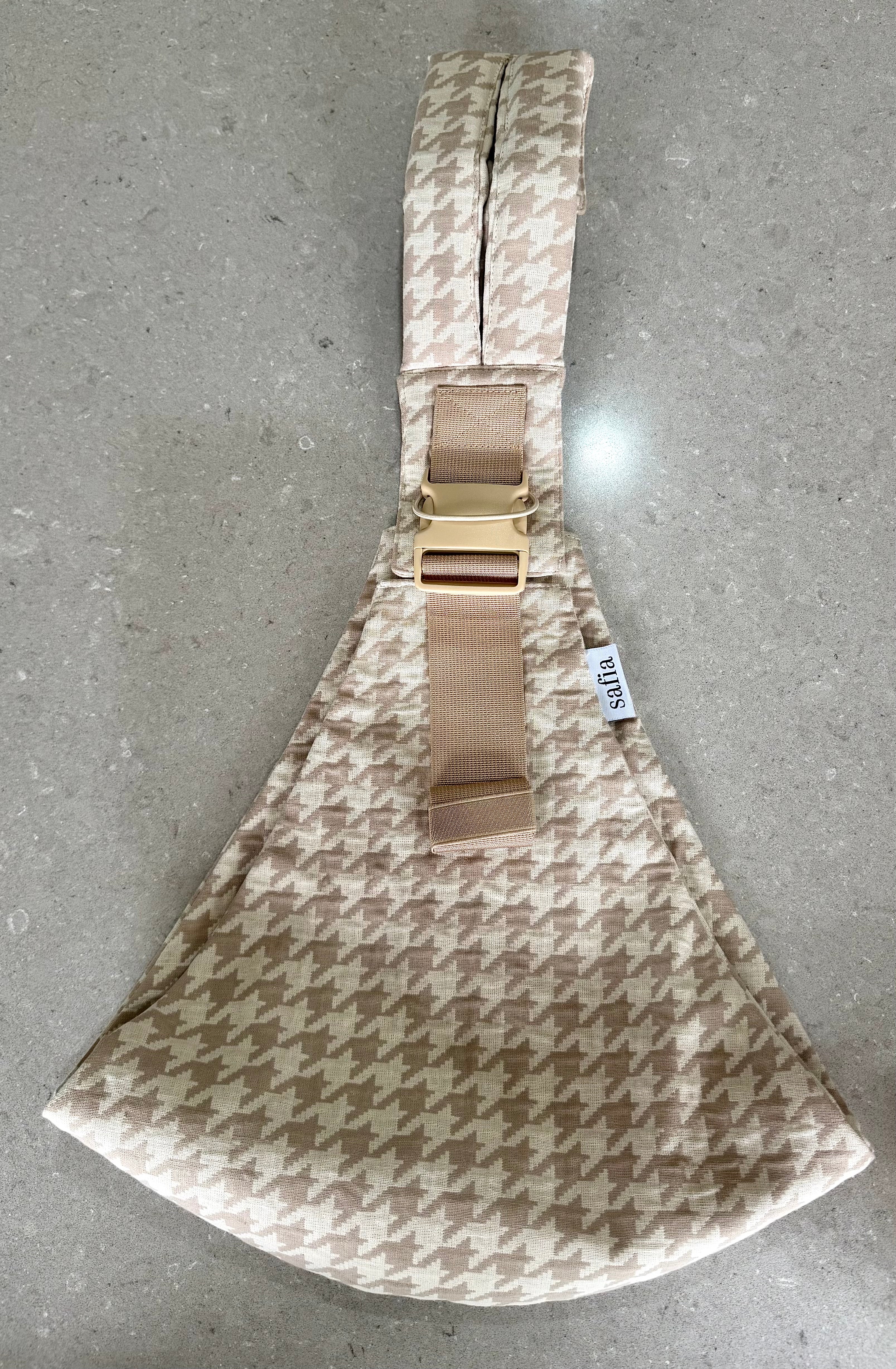 Toddler Sling - Beige and White Houndstooth