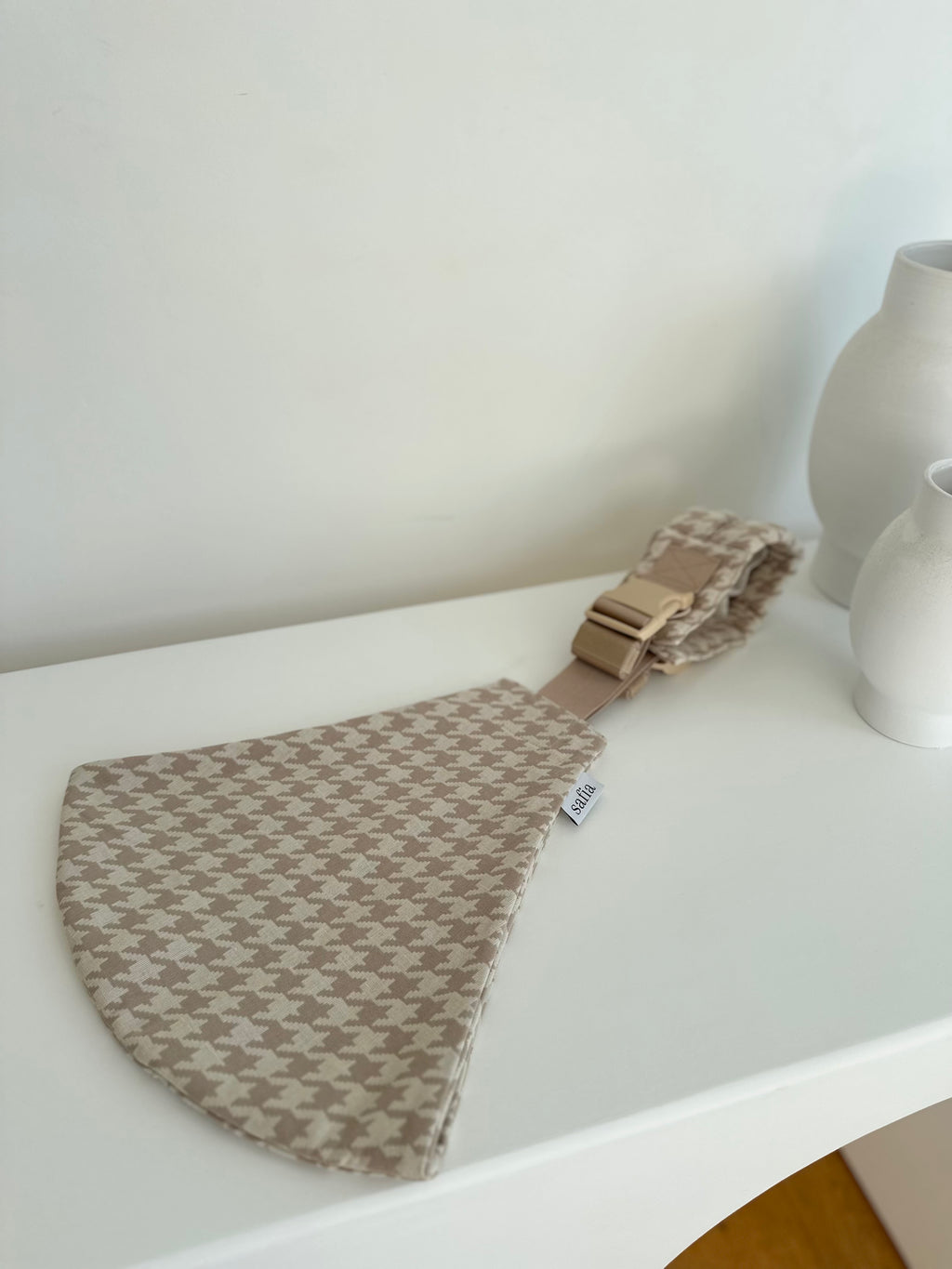 Toddler Sling - Beige and White Houndstooth